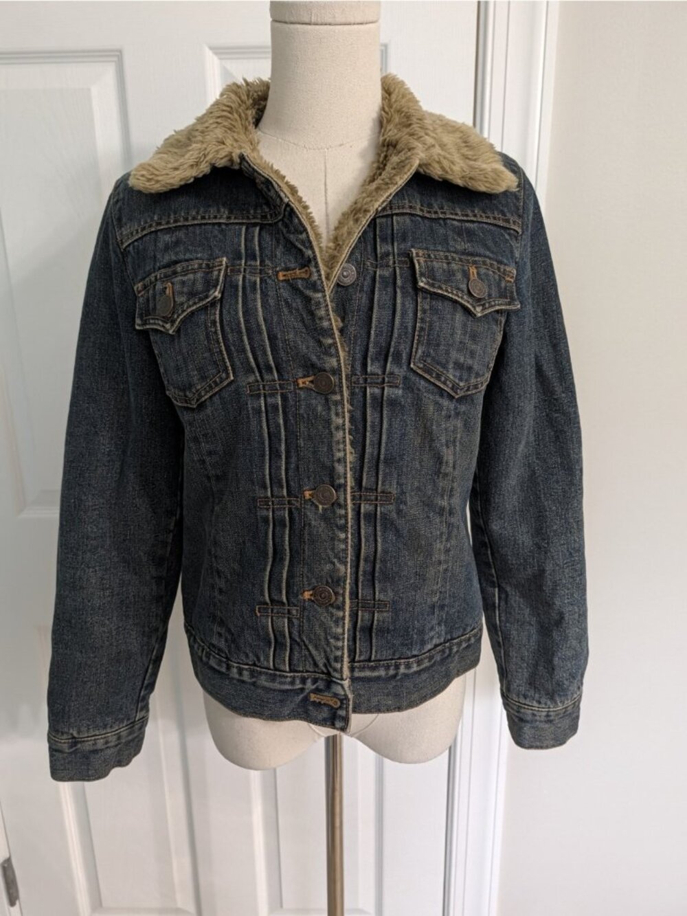 Vintage Y2K Gap Button Front Shearling Denim Jacket Womens XS